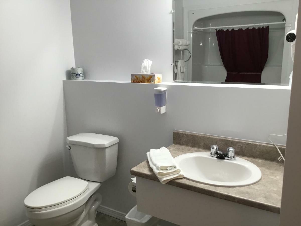 Fort Road Motel Perth-Andover Extérieur photo