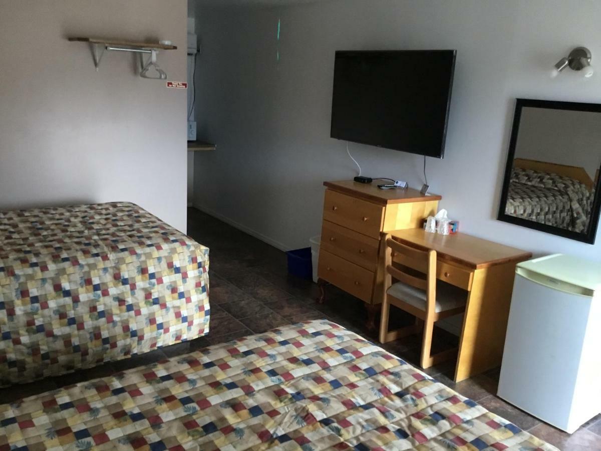 Fort Road Motel Perth-Andover Extérieur photo