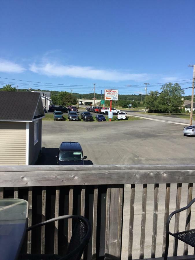 Fort Road Motel Perth-Andover Extérieur photo
